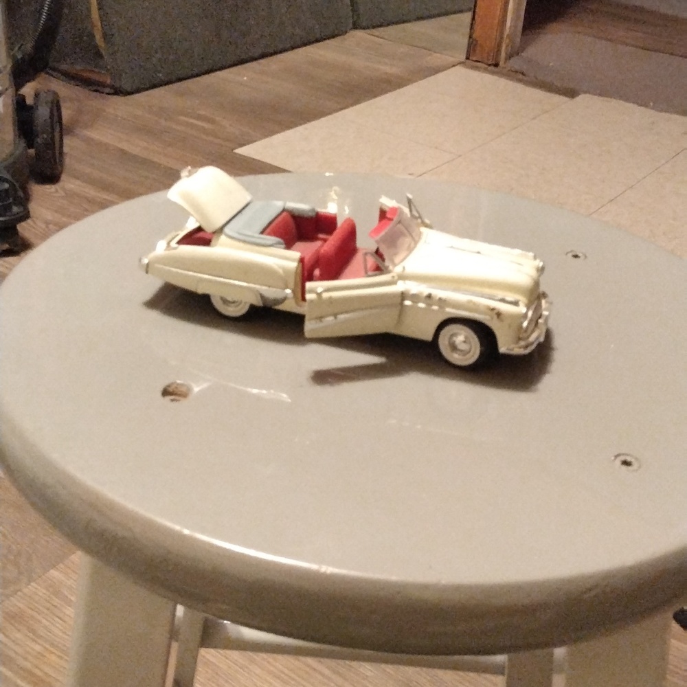 1949 Buick roadmaster diecast car